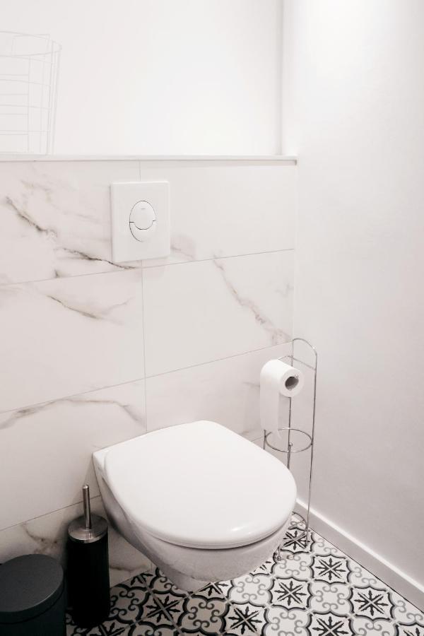 Le 19 Kleber Climatise Apartment Colmar Exterior photo